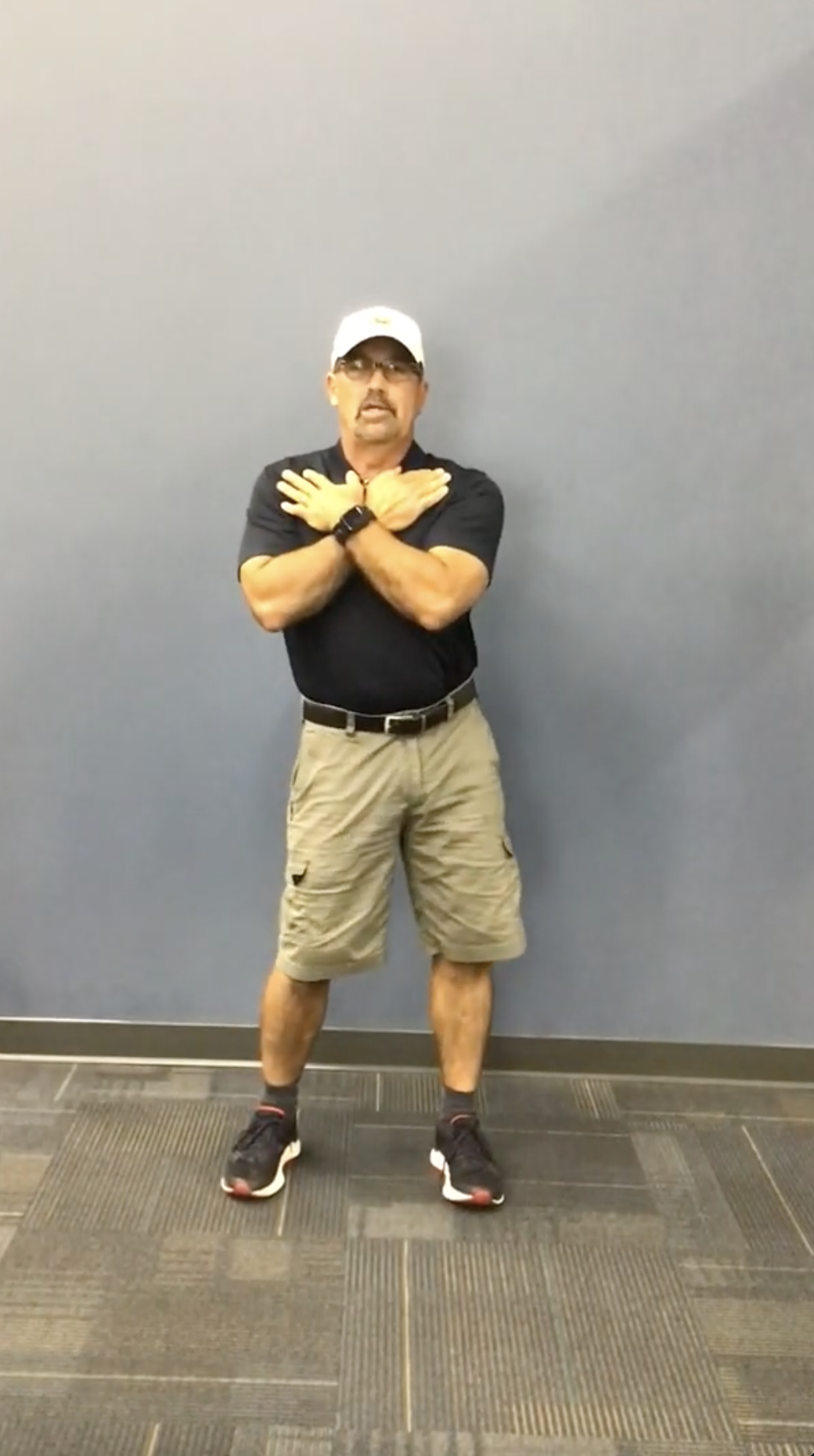 Rotate pelvis to left side